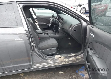 2022 Dodge Charger Sxt Awd z USA, uszkodzony, nr VIN 2C3CDXJG4N8136659